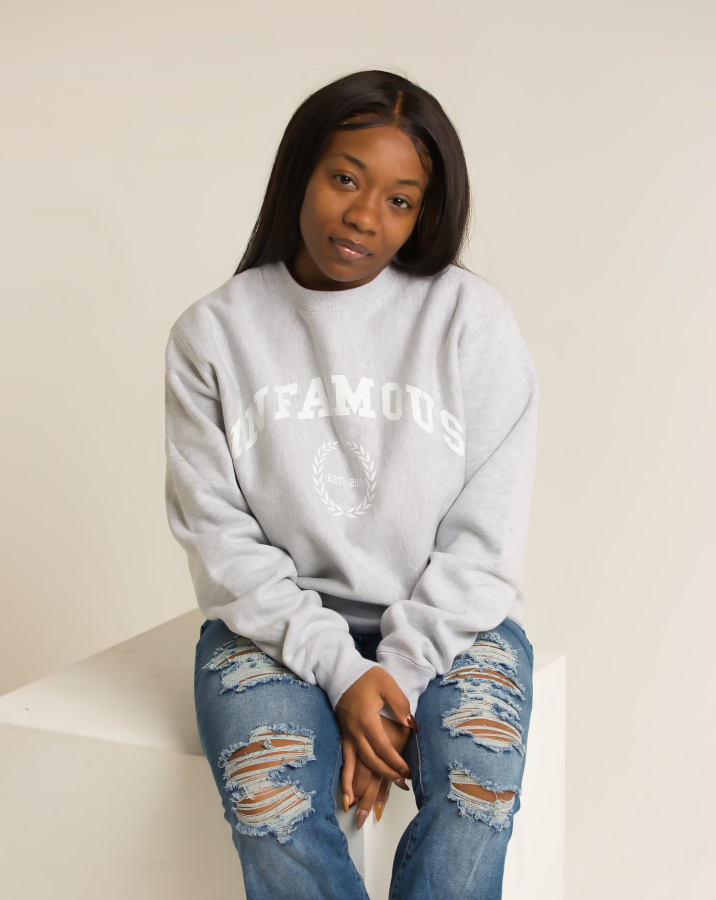 Collegiate Crewneck - Grey